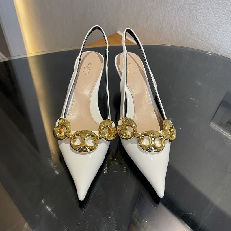 G*u*i sandals